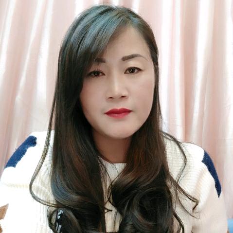 何玲