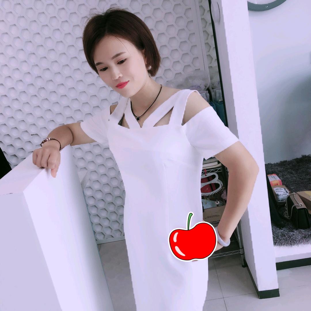黑色燕尾蝶