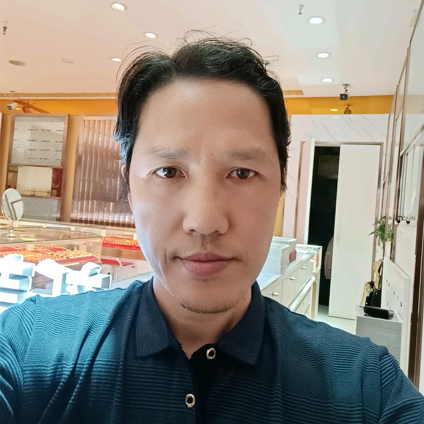 鑫惠福小陈高价回收黄金，加工