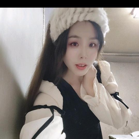 小依琳