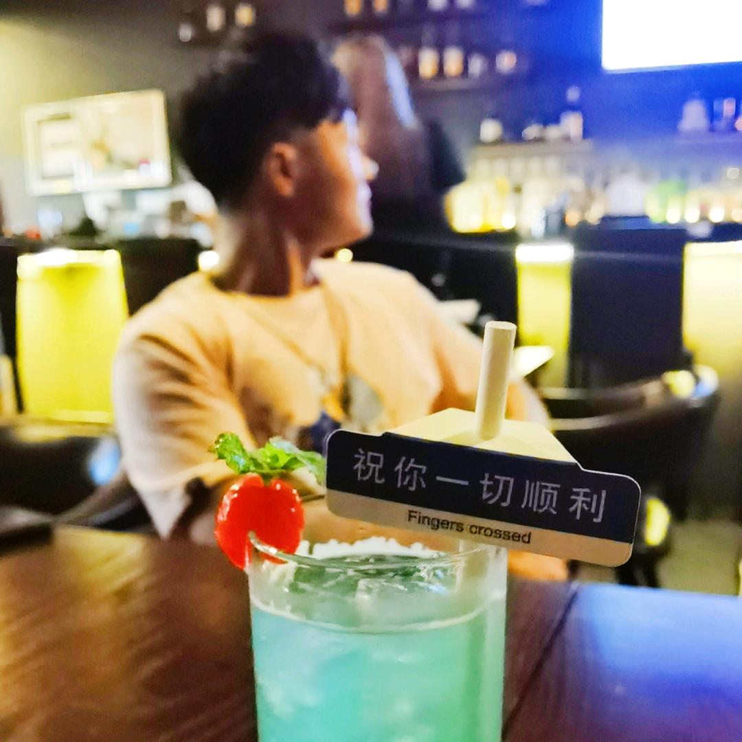 半吊子的_Mr.Wang