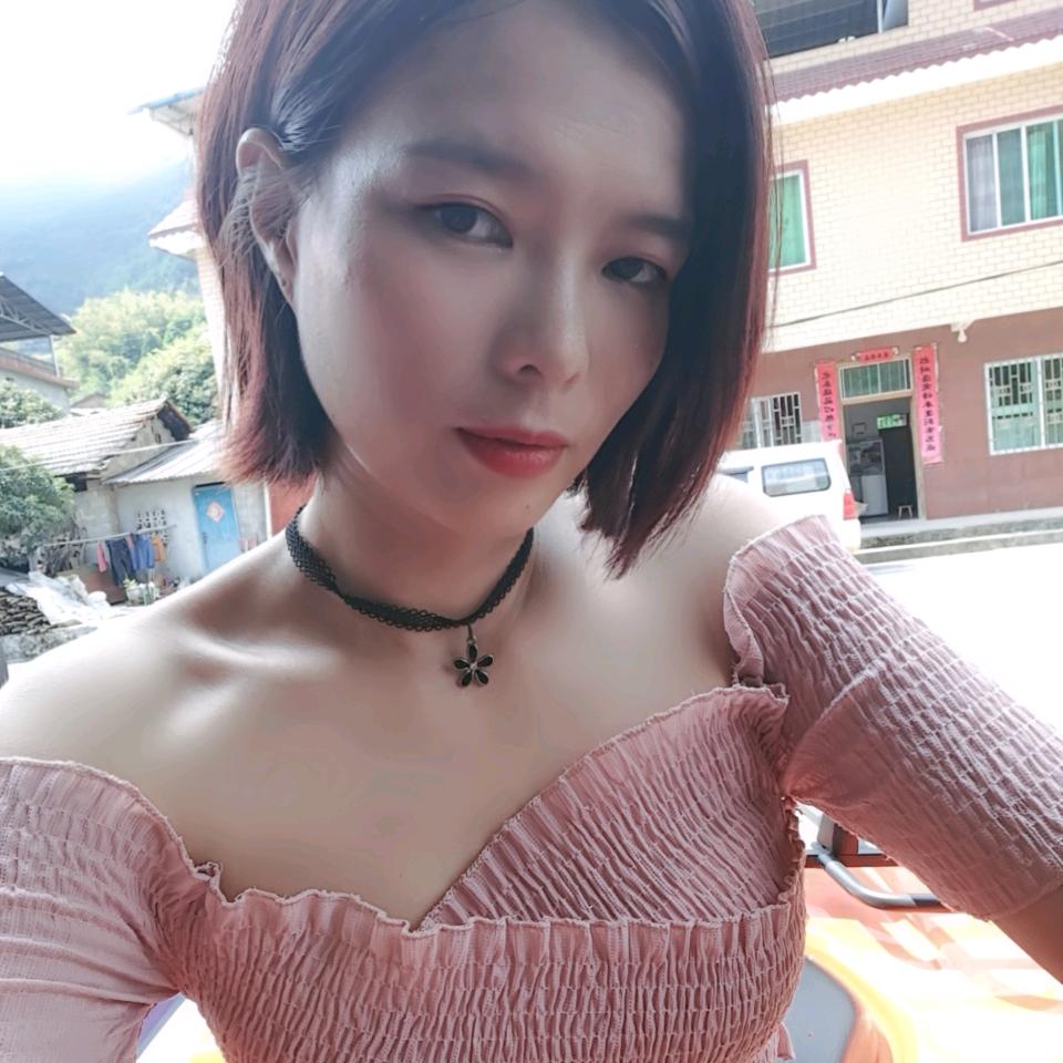 秦秦少妇