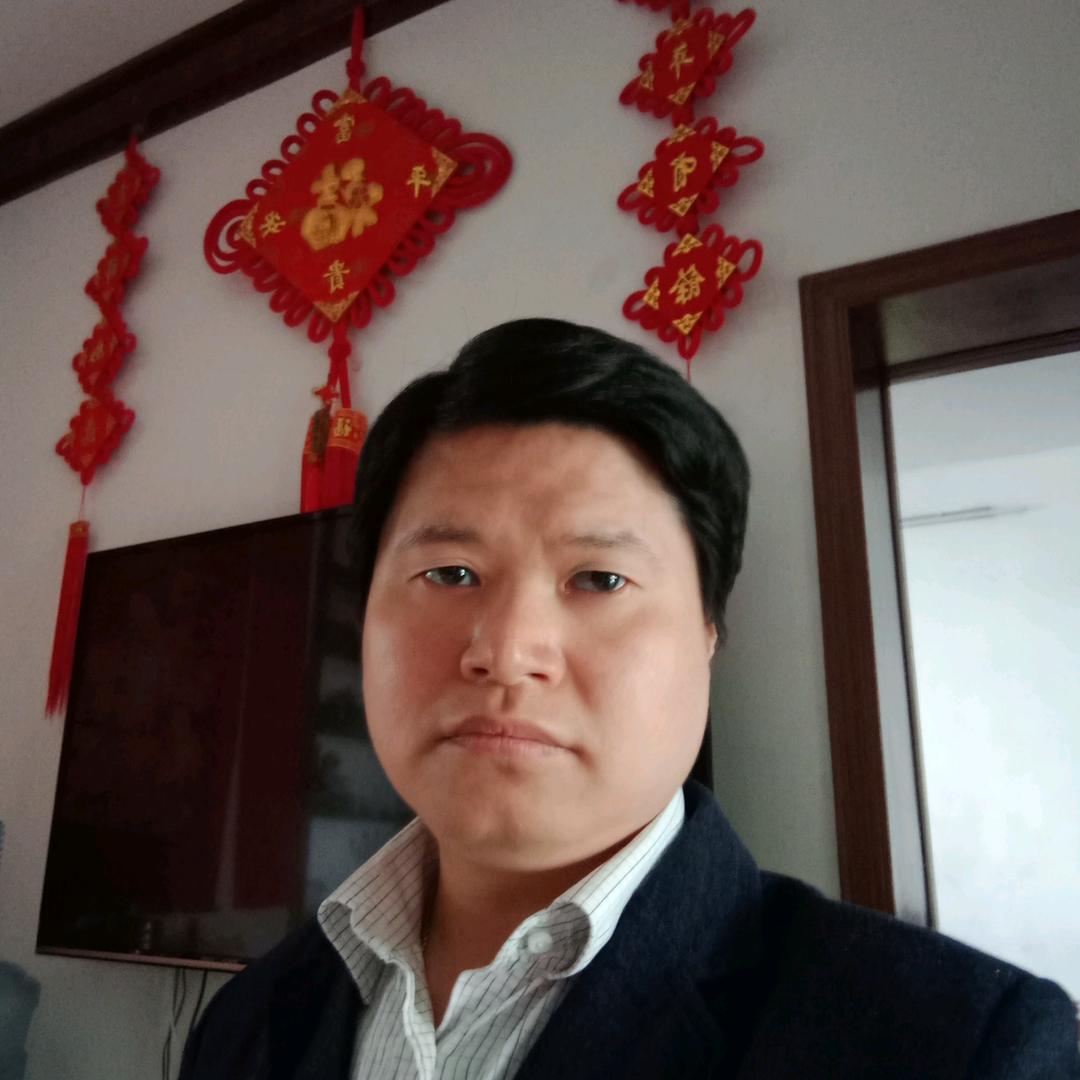 做时装的小梁（承接各种时装订单）