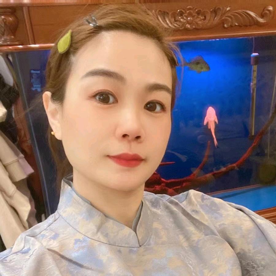 九儿老板娘（家有美酒）