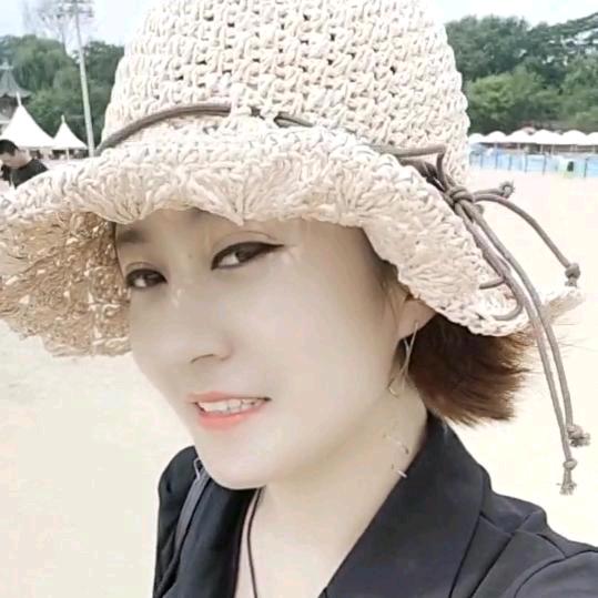 村花小欧