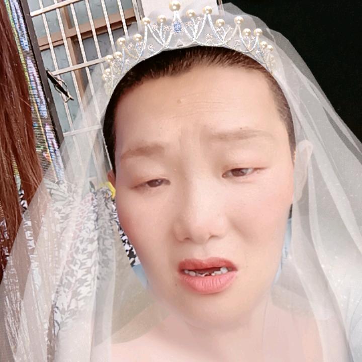 三颗牙女神