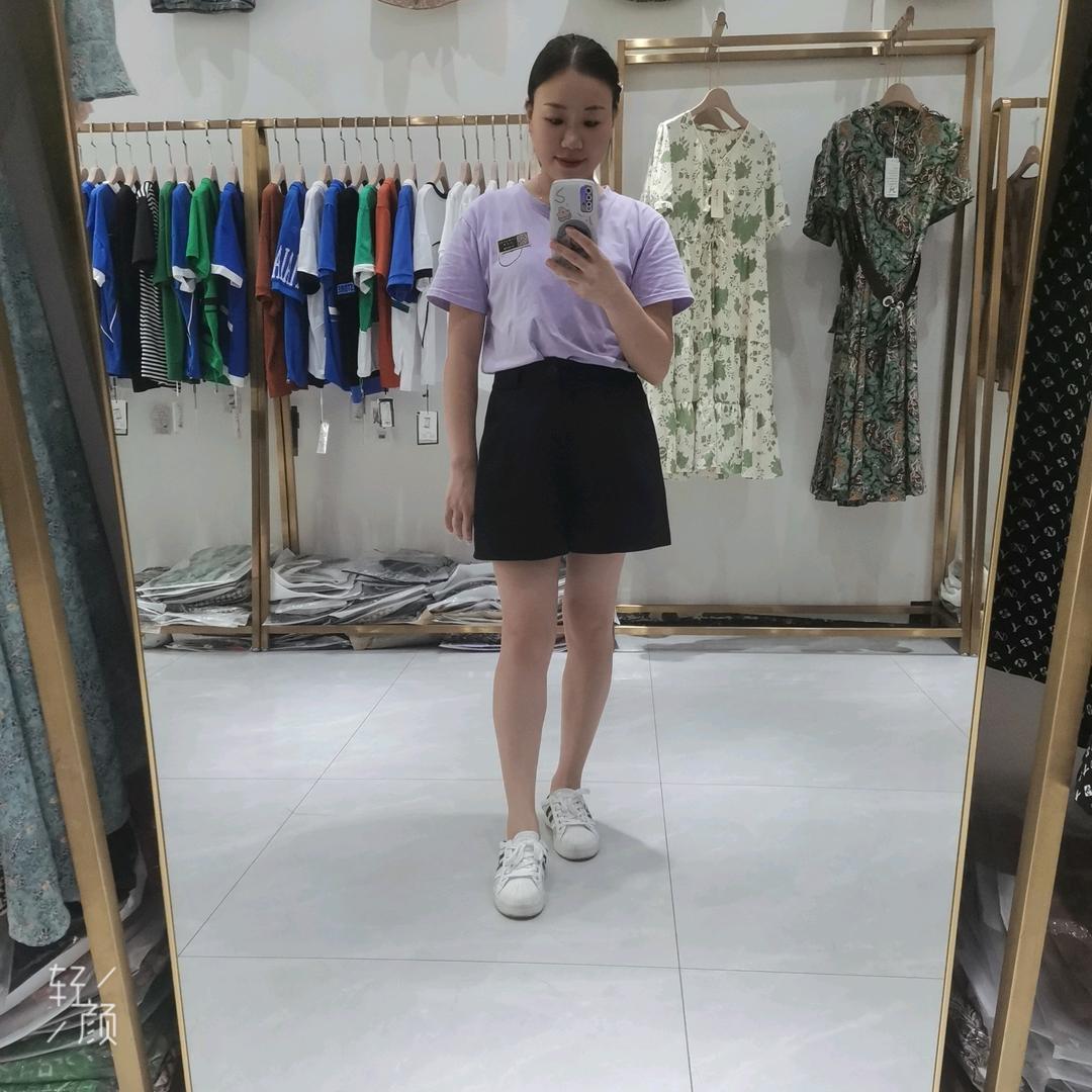 🌸 柠檬不萌