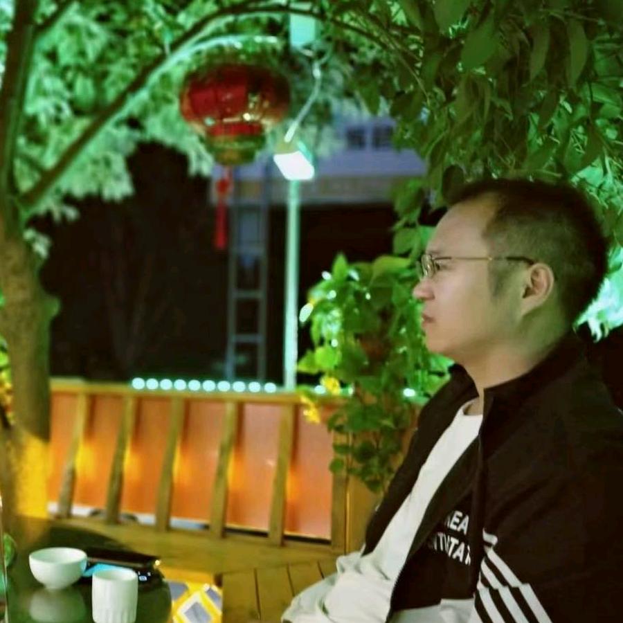烟雨扶苏（单身中）