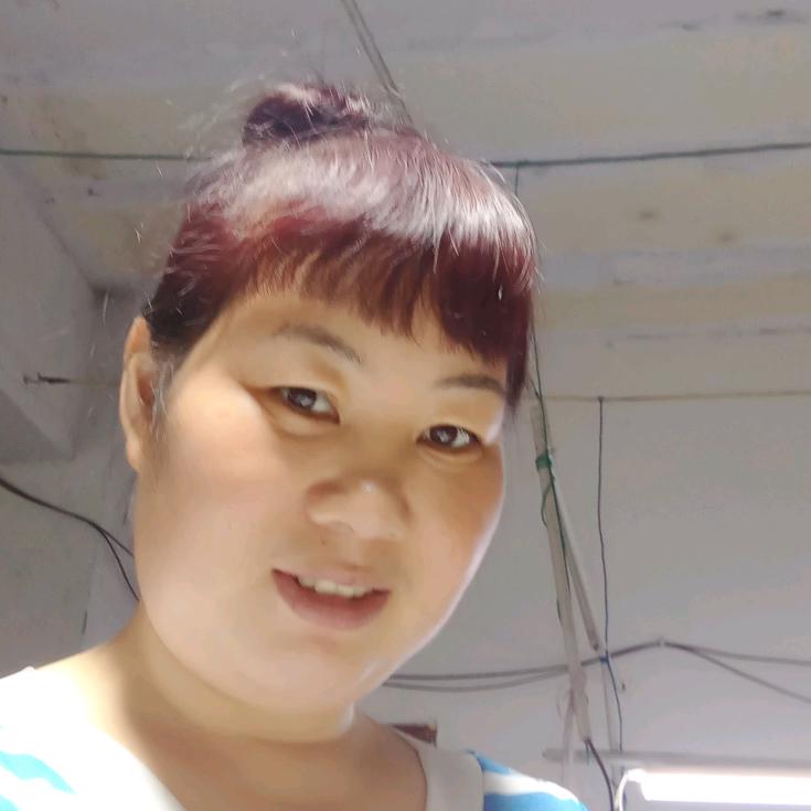 橘子人胡洪