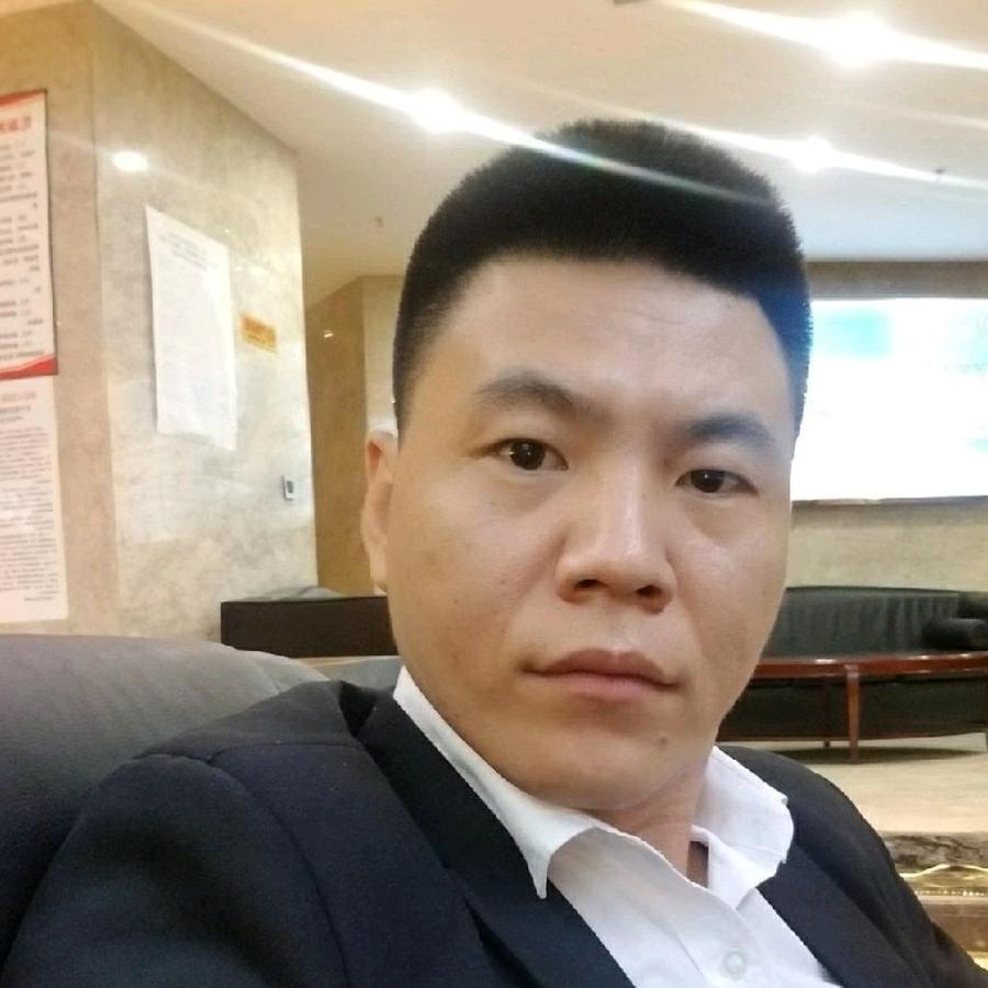 闫闯