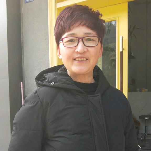 冠珠陶瓷杨修萍
