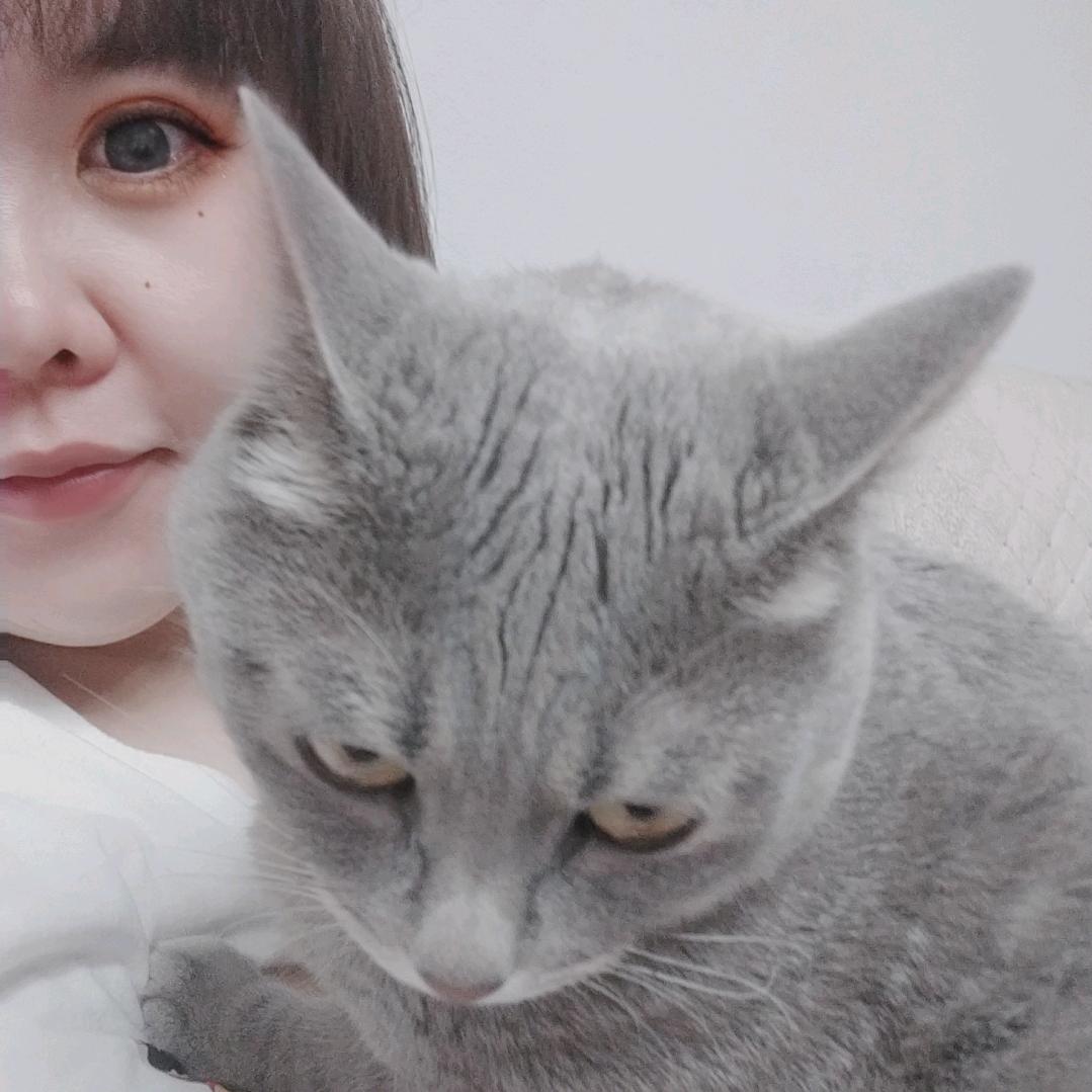赵二胖她爹，