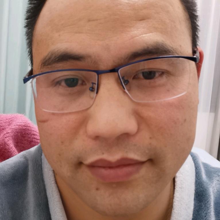 一个做家纺的帅哥