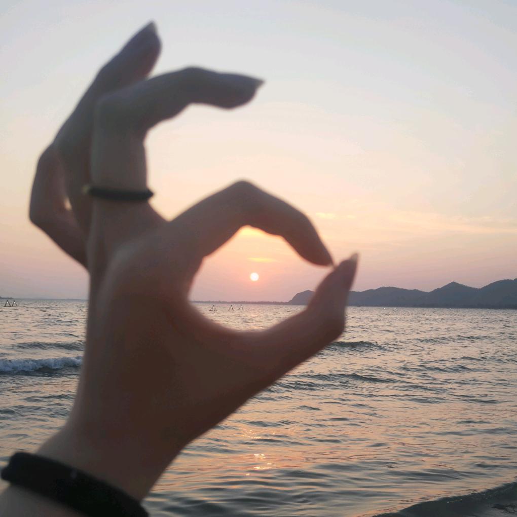 Hyⅹ