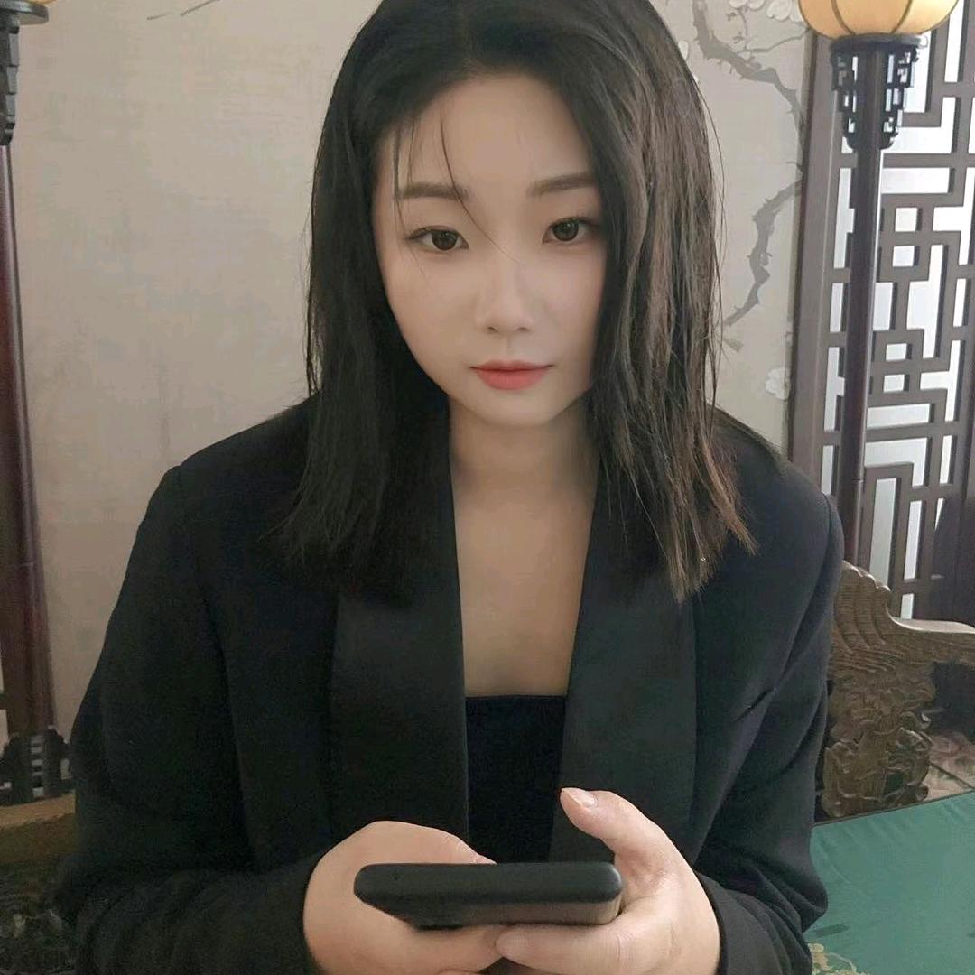 亮亮