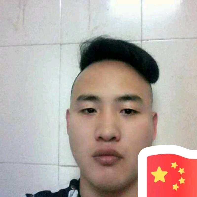 叼着奶嘴谈恋爱