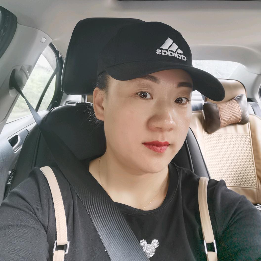 酿酒的女人