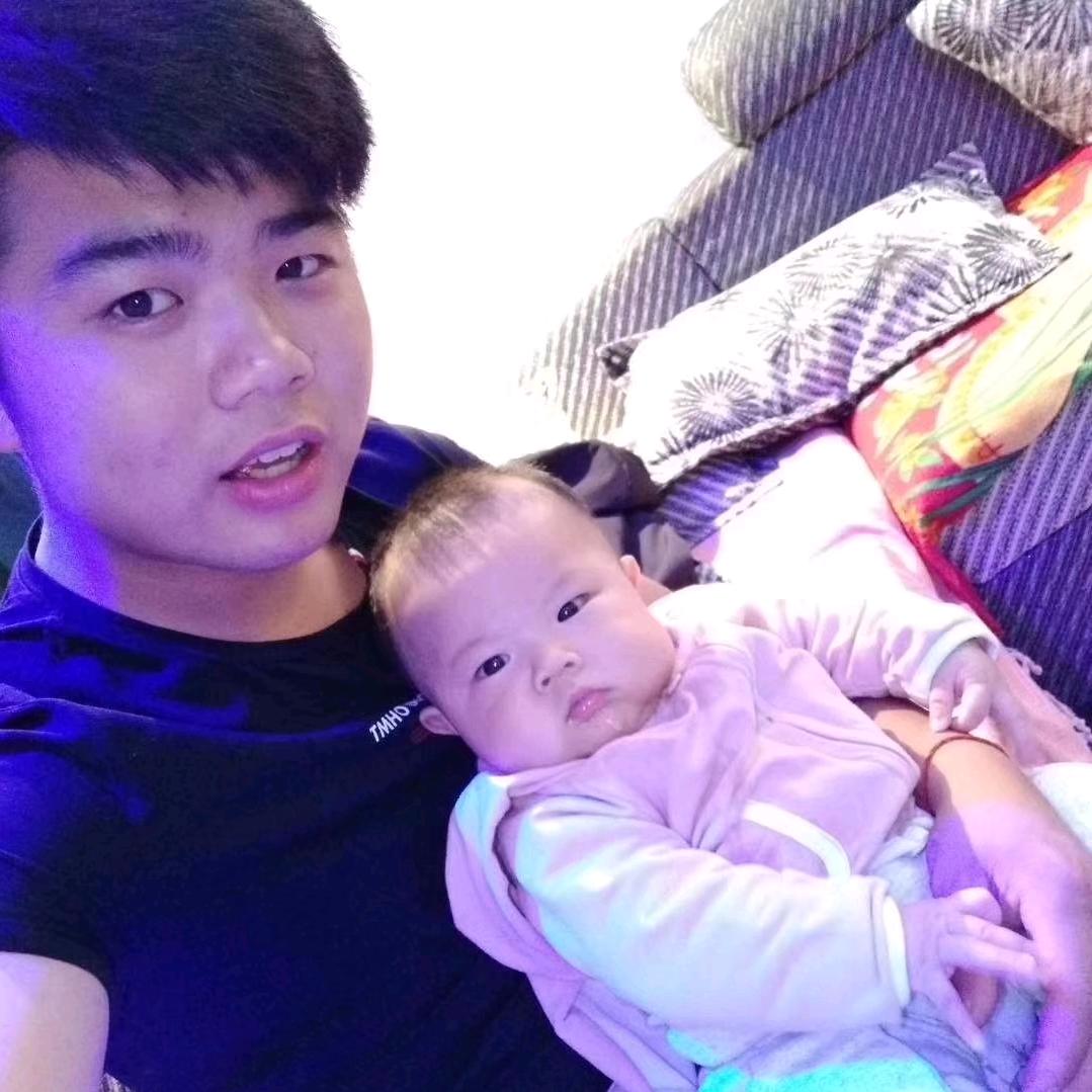 他爱她，这叫深情！