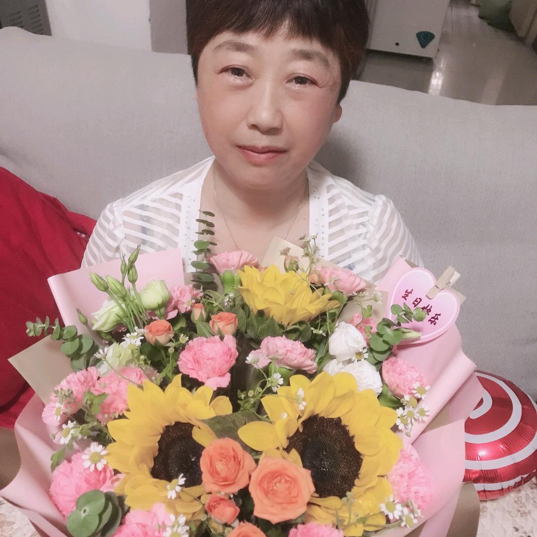 红梅花开