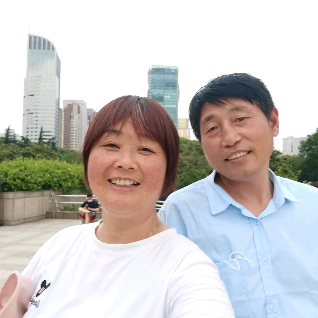 风雨彩虹（月芳特色小吃）关注我！私聊为您