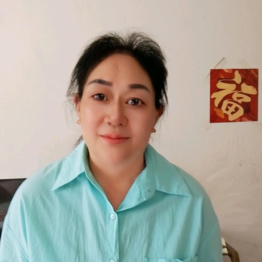 戴群秀