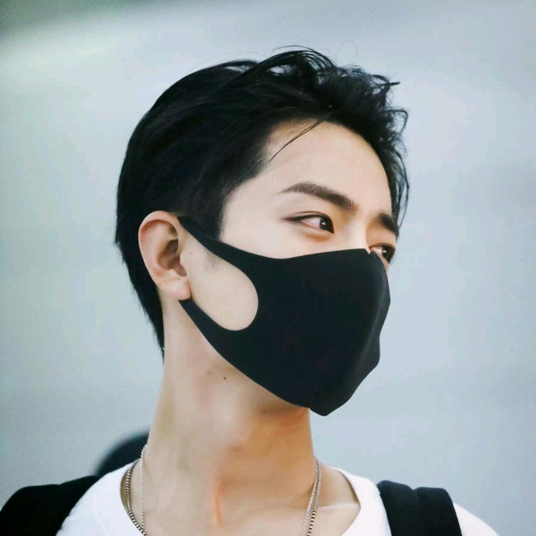 爱喝奶茶的二百五