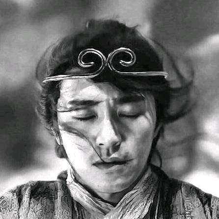 つ゛无名小辈.杨