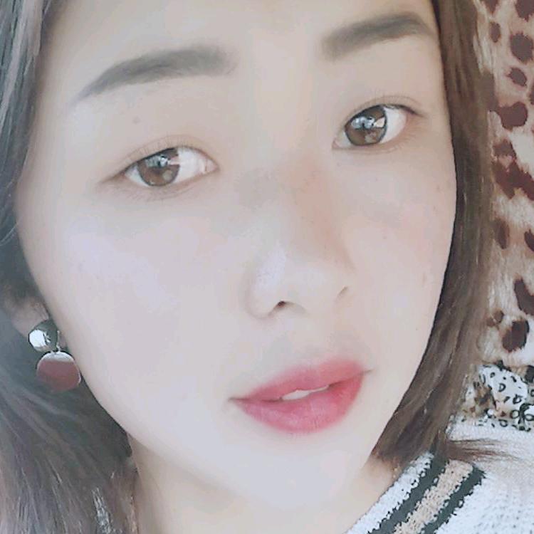 是 小孔呐🎀