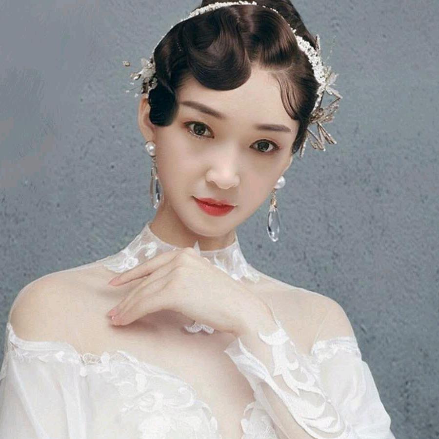 霞 姐《橱窗有好物》