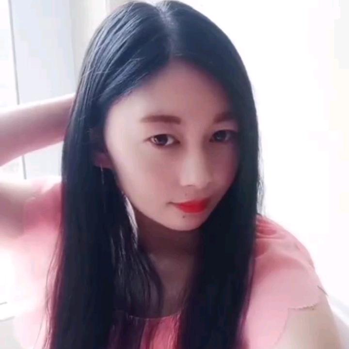 巍山何丽梅
