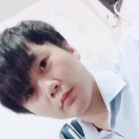 卖门窗衣柜的小哥哥