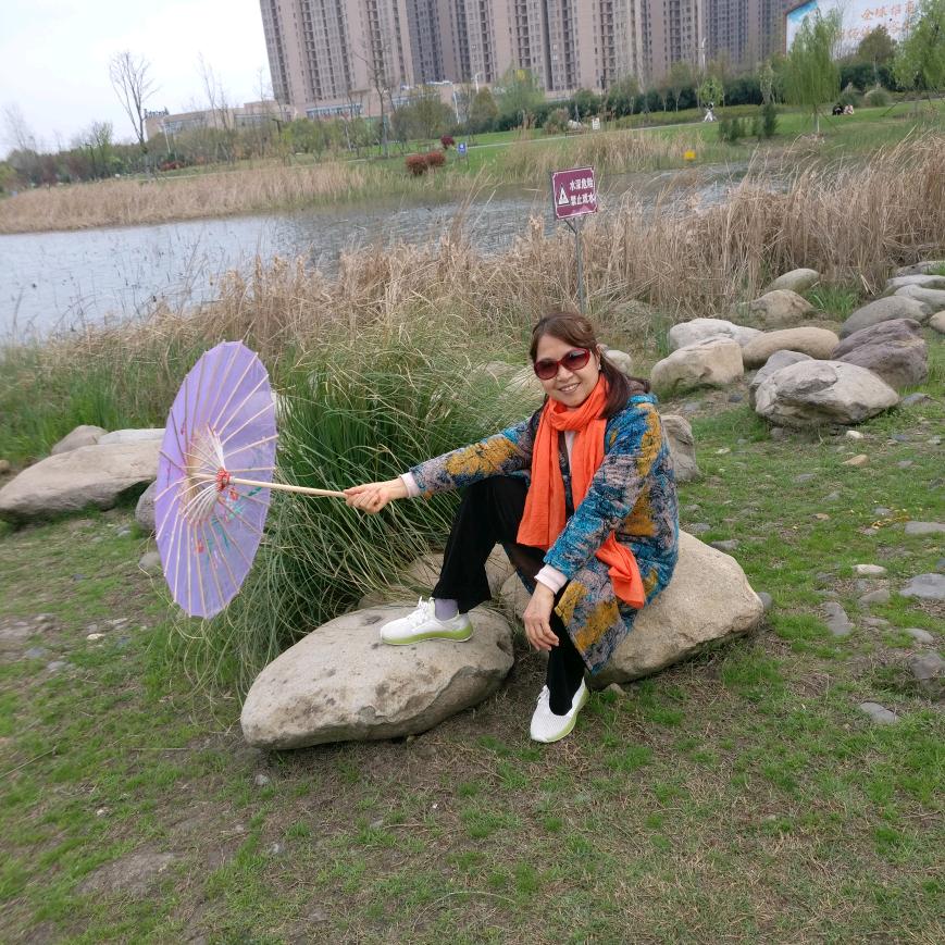 峭君