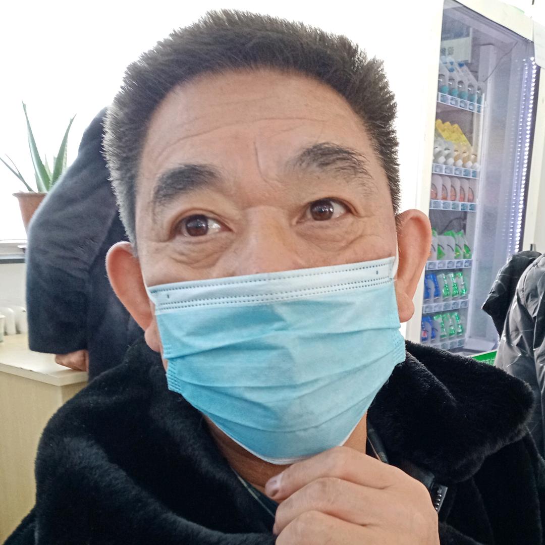 美声歌手陈先生