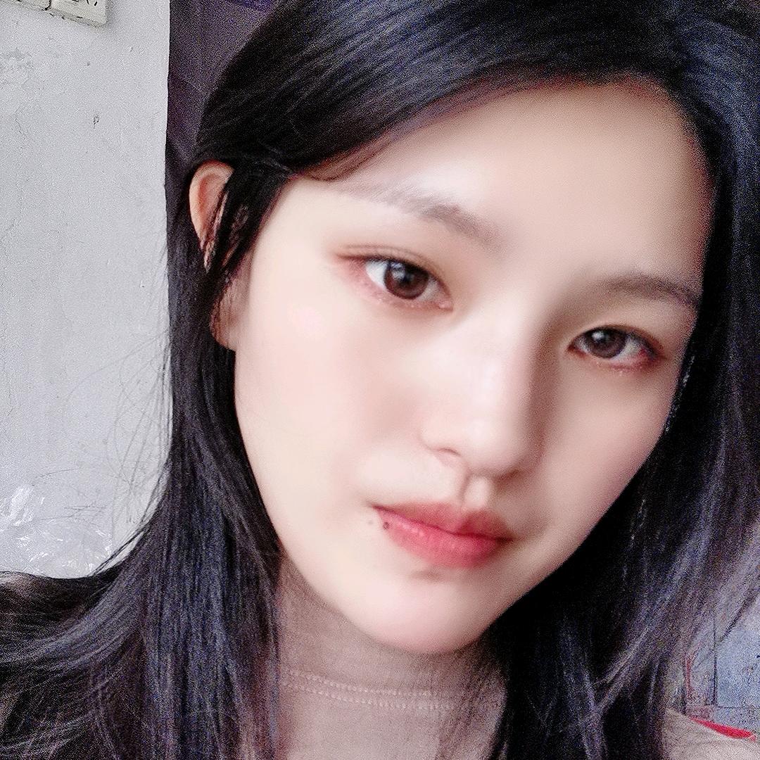 🍭小芳