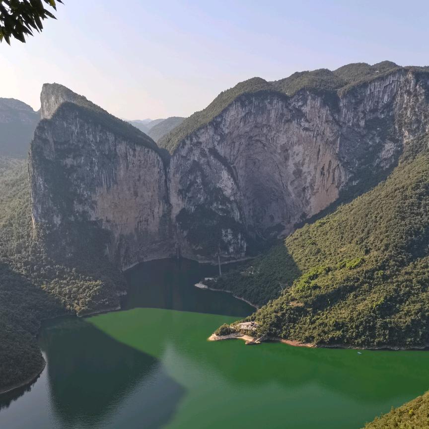 花坪镇盘龙湾山庄
