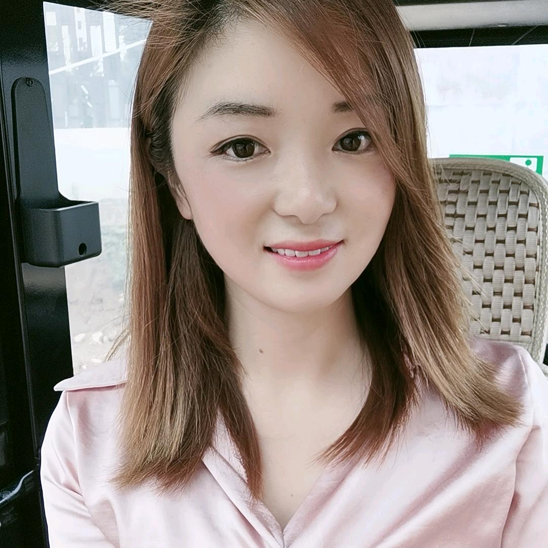 挖机女神   娜娜