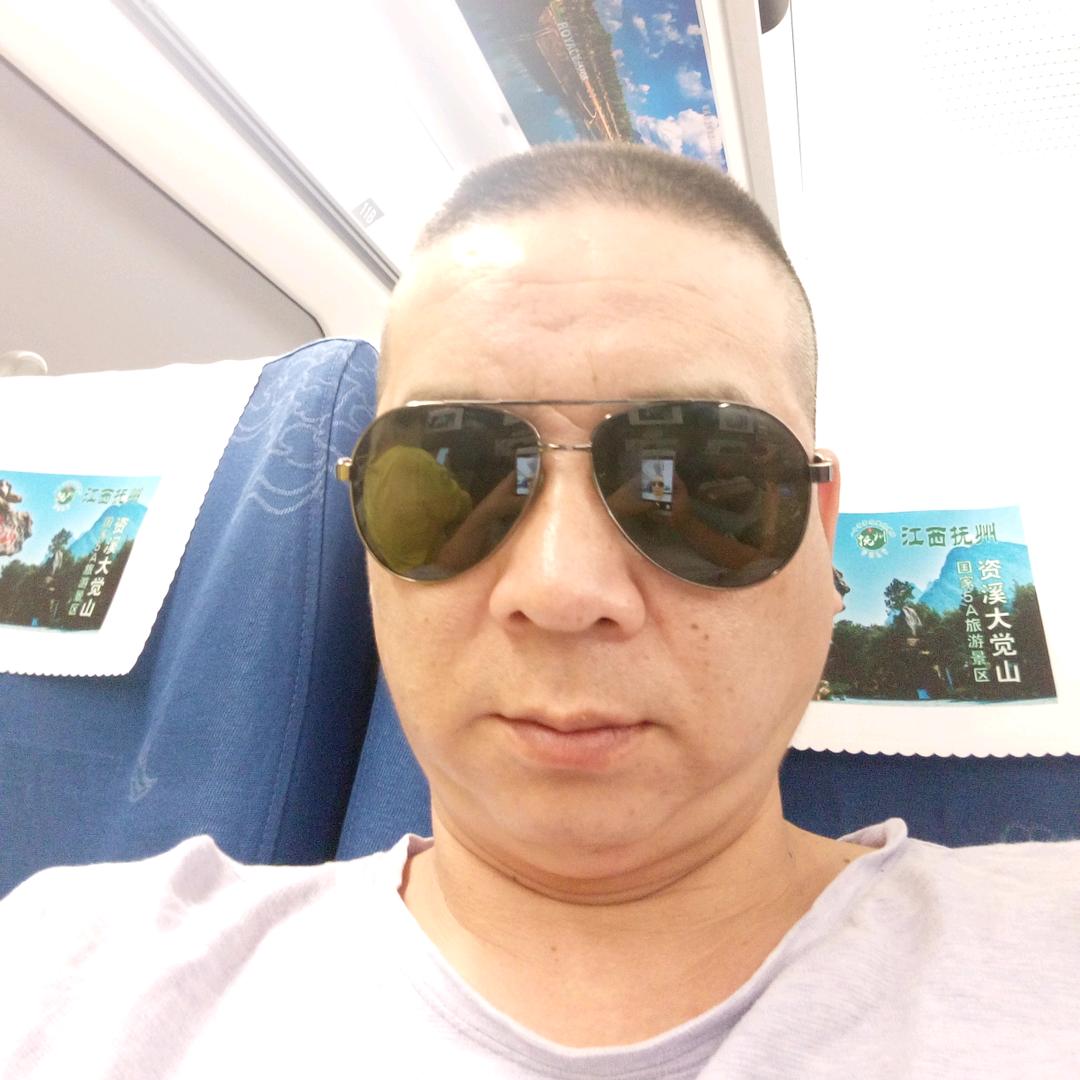 半把刀（刀哥）