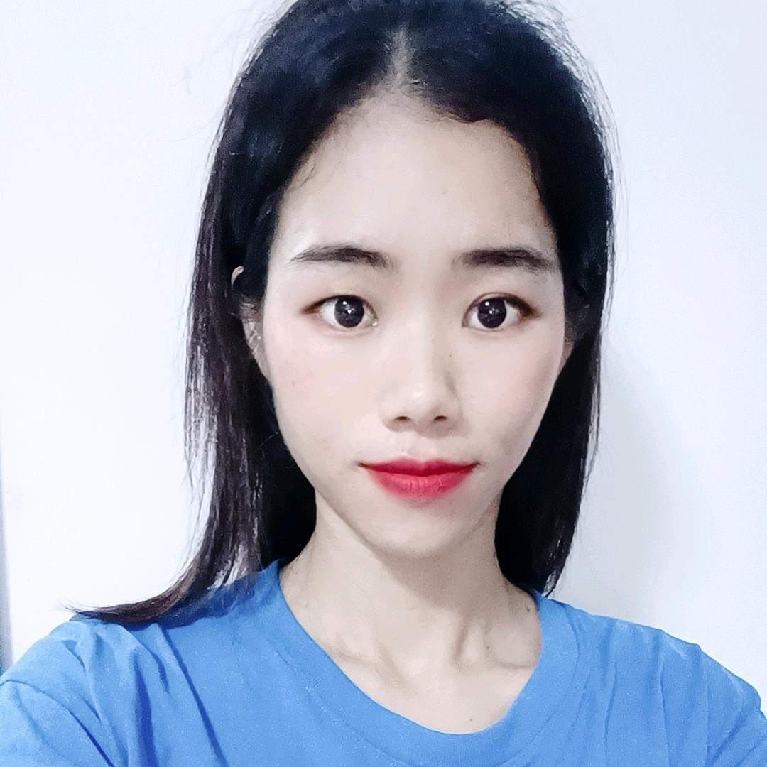 娜娜跳舞