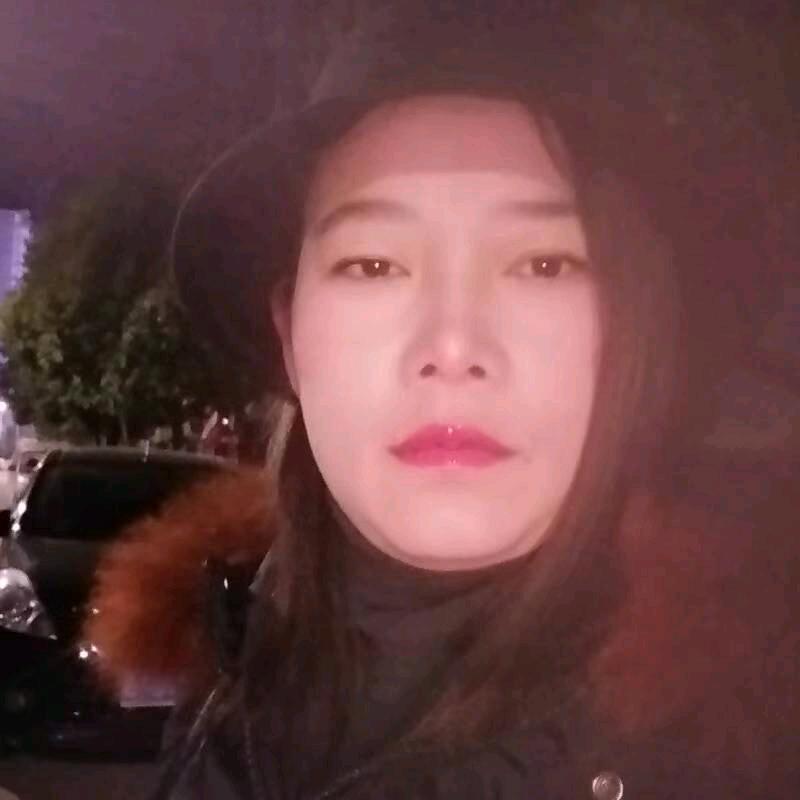 专业做装修的女木匠。