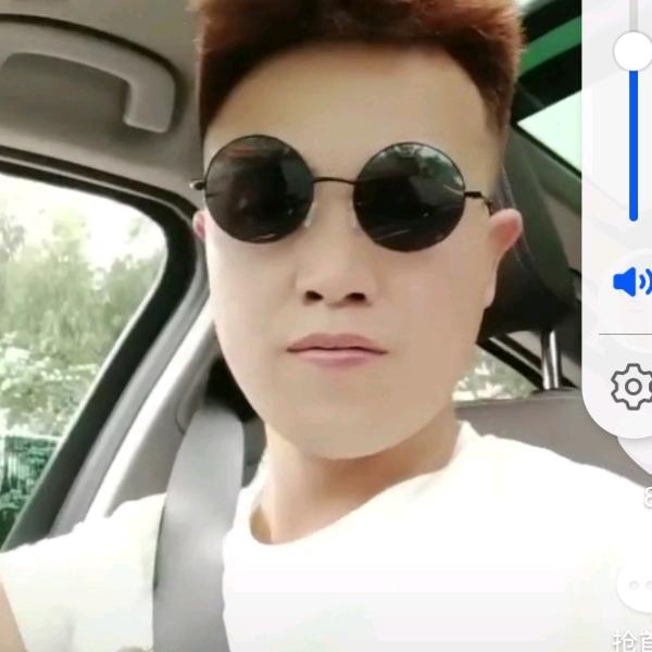 昆明市呈贡区理由理发店