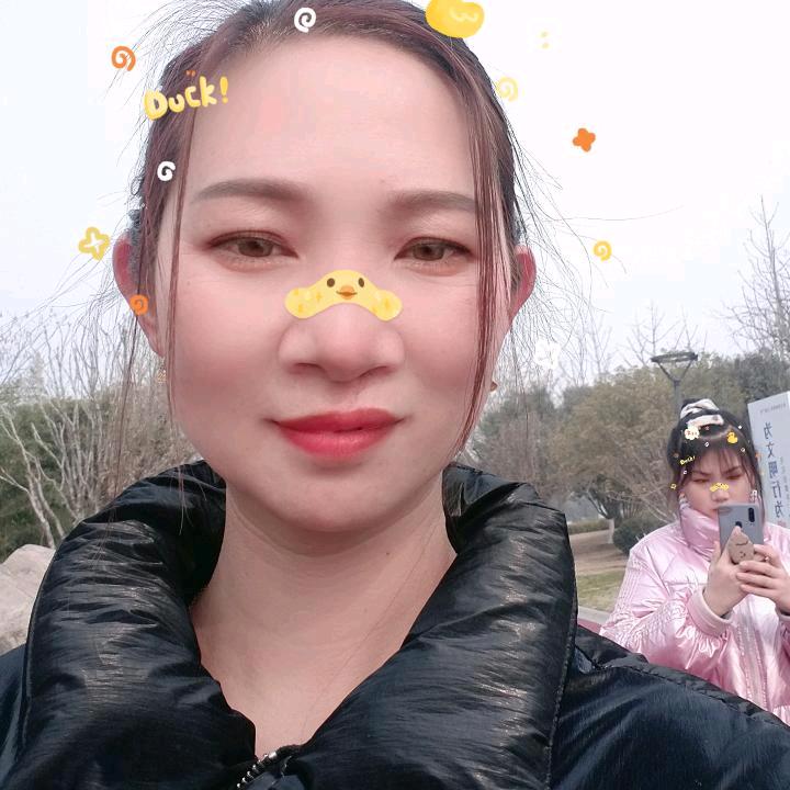 农村三妹。