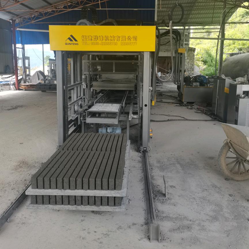 盘州市保田 力聚水泥砖厂