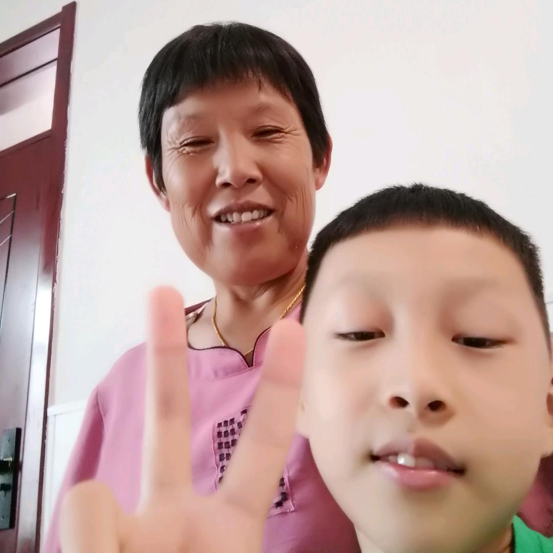 开心一家人