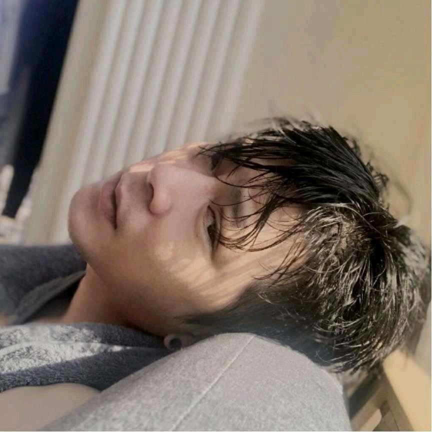 顾先生躲起来了