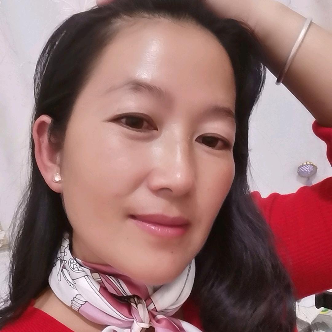 舒琼