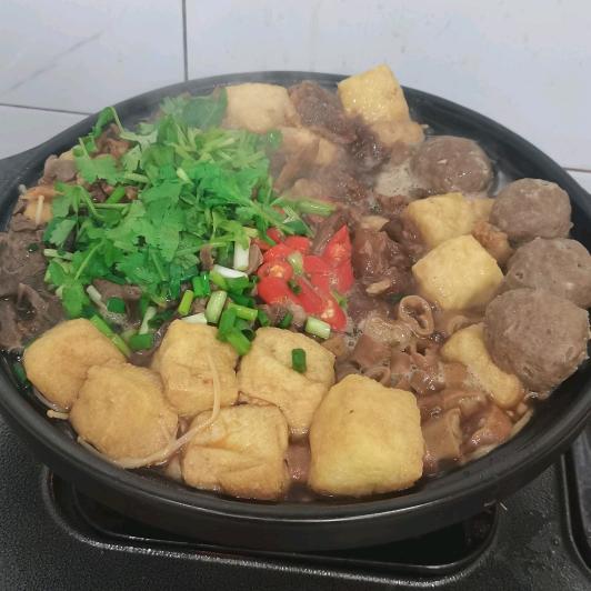 牛先森牛杂煲