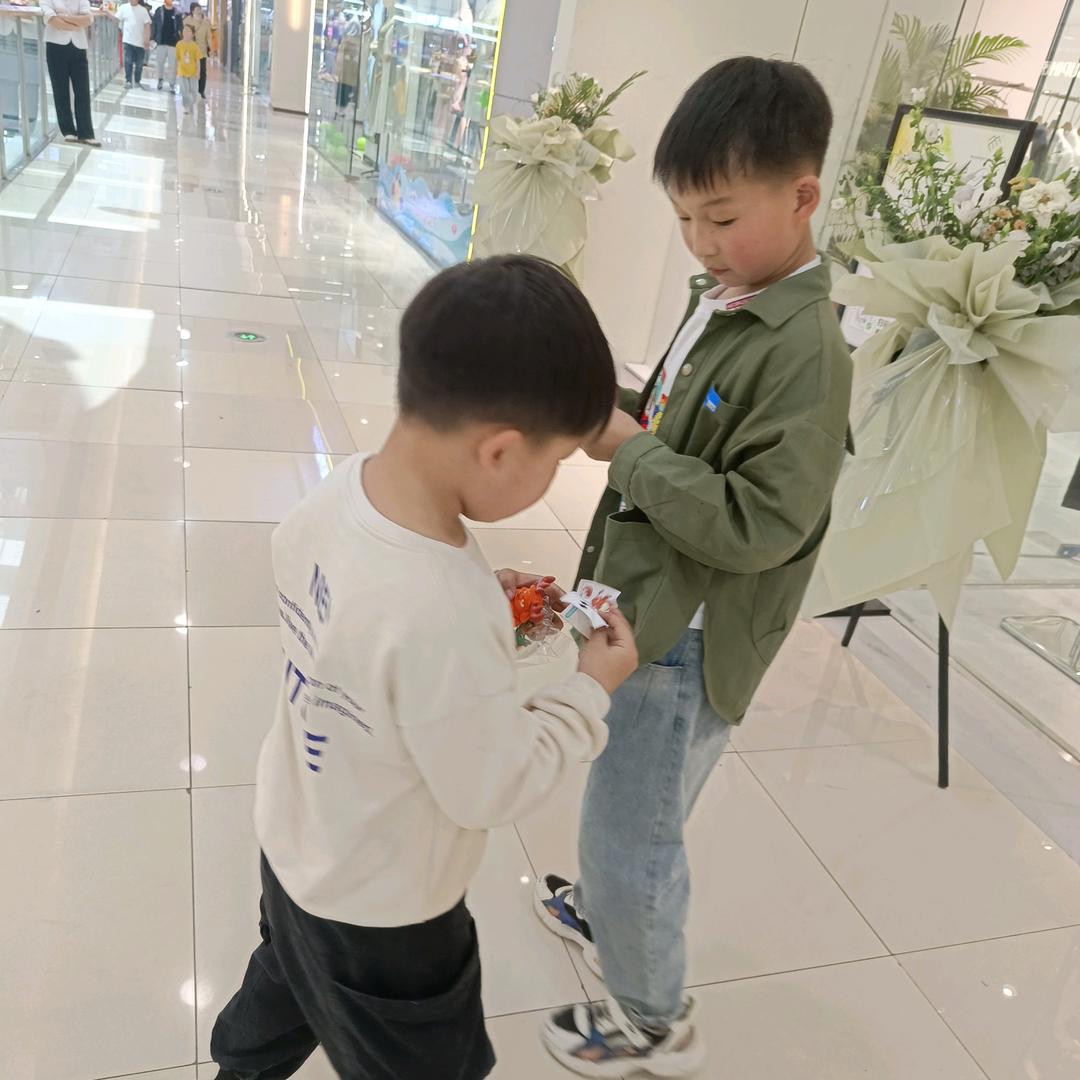 商丘卓茂服饰有限公司