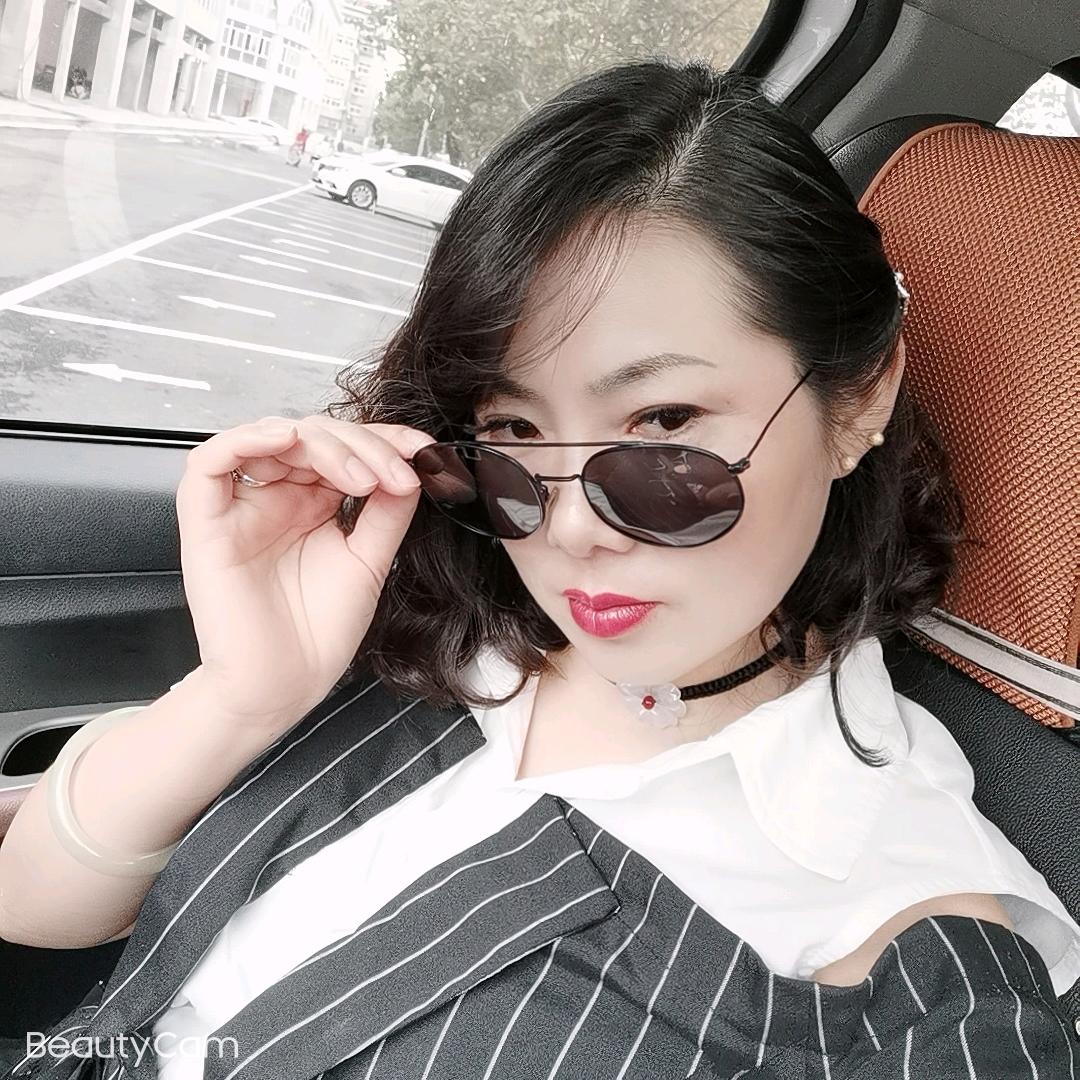 蜜儿