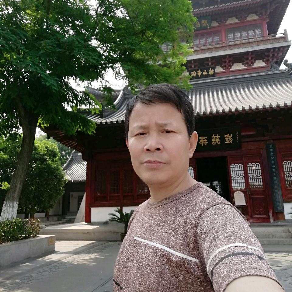 明明有你