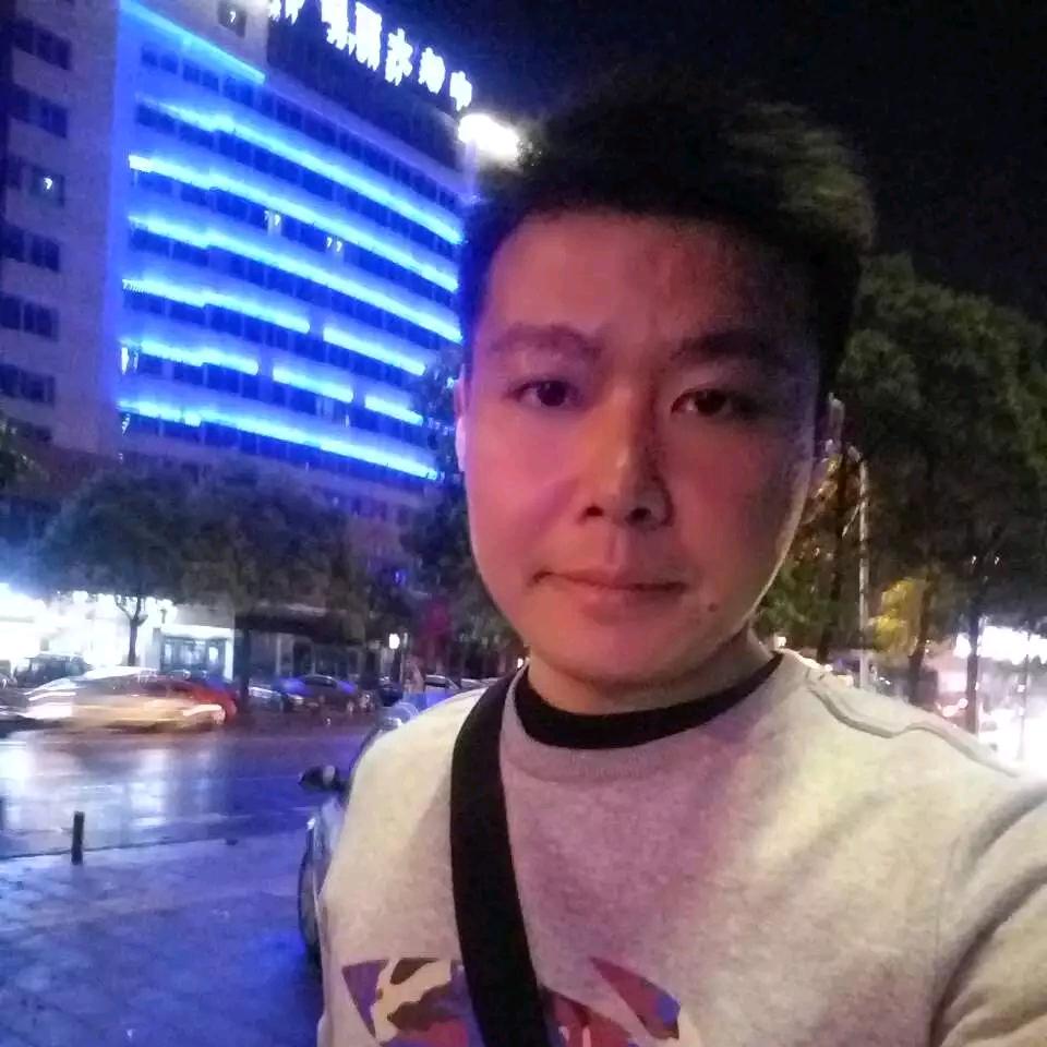 瑰伟